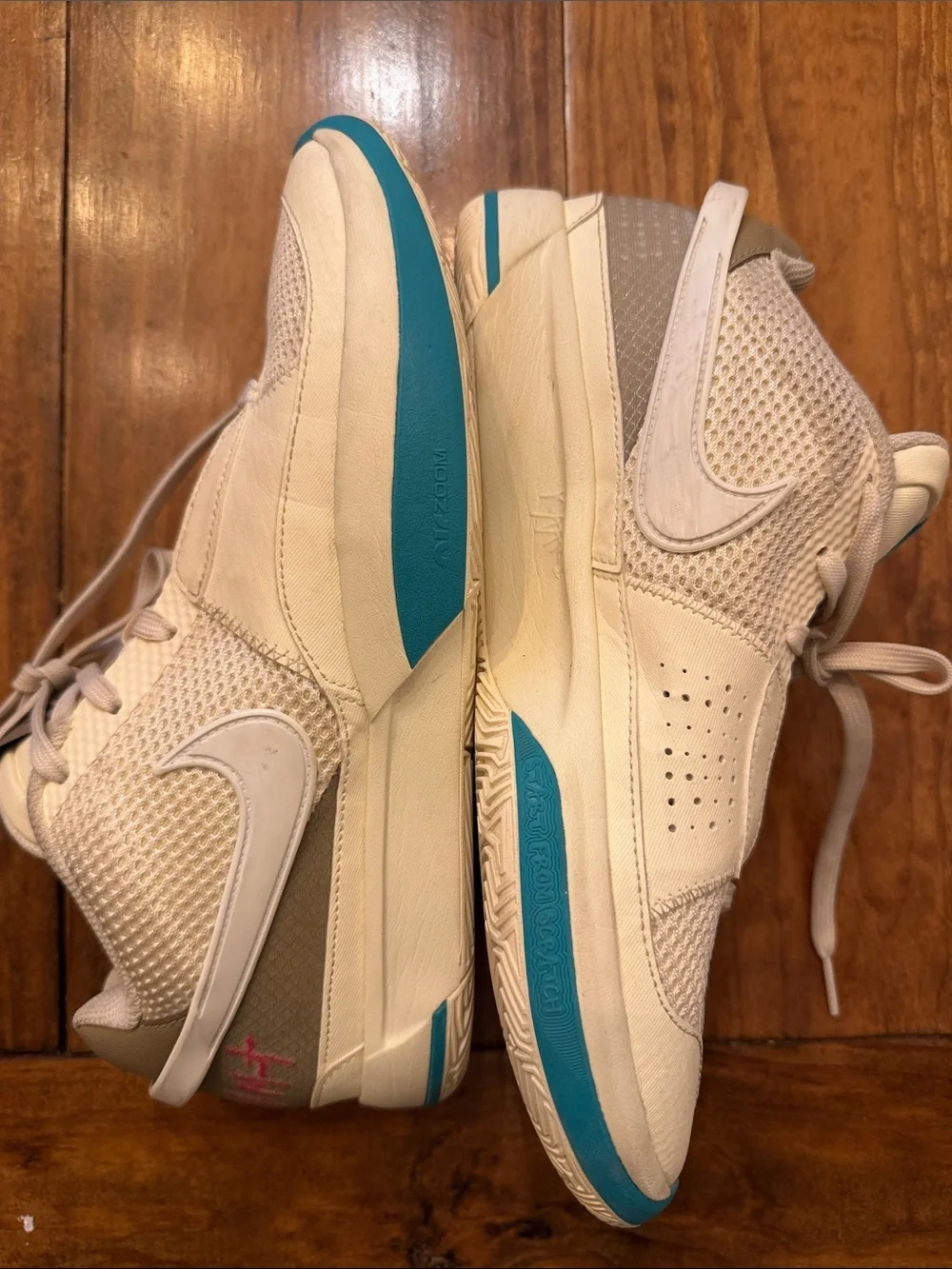 Nike men’s athletic